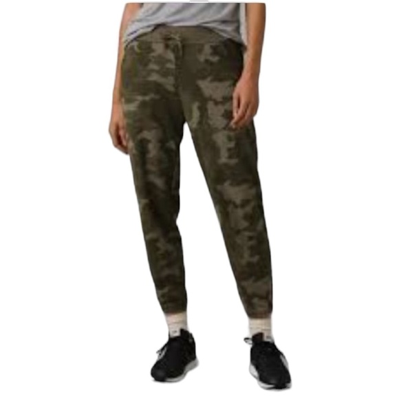 NWT Prana Cozy Up Ankle Pant Camo Athleisure Fall Comfy Size Small - Picture 1 of 5